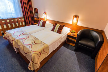 Hotel Sachticka Špania Dolina Extérieur photo